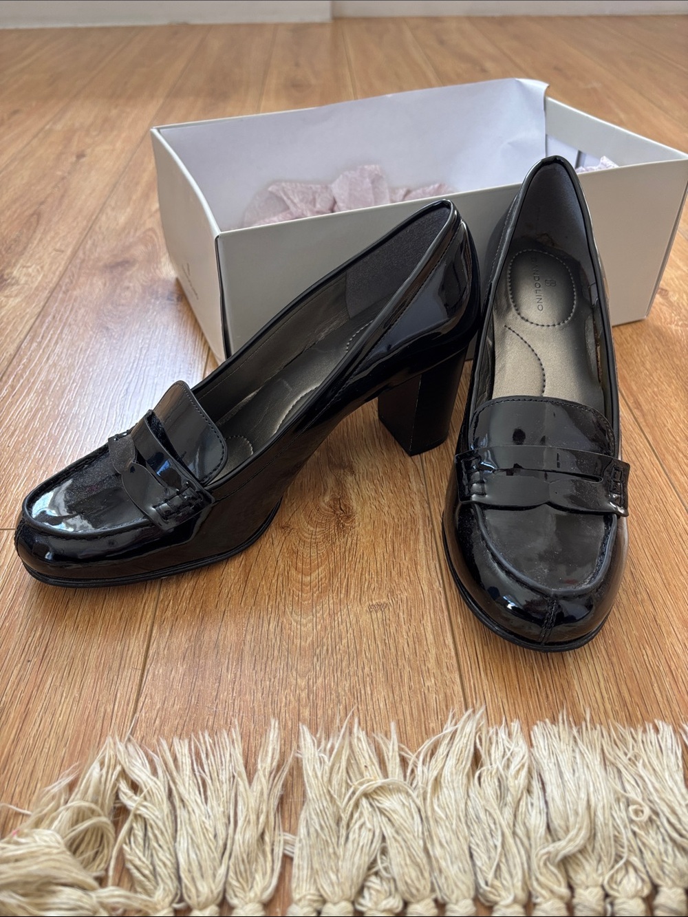 Bandolino Black Patent Loafer Heels - Women's Classic Block Heel